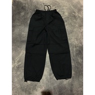 Gu Uniklo men's balloon cargo pants size S