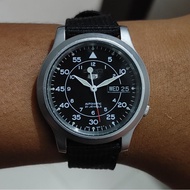 Seiko 5 automatic military dial SNK809K1 Caliber 7s26 02j0