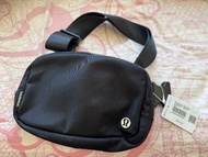 全新Lululemon腰包