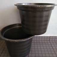 Pasu plastik saiz besar , plastic pot