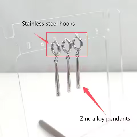 One piece Roronoa zoro cosplay alloy pendant earrings 3earrings a set. good quality cheap price