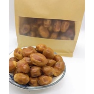 Algeria dried honey dates