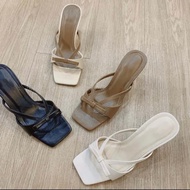 Super pretty 7p high heel Sandal with bow tie, code g106