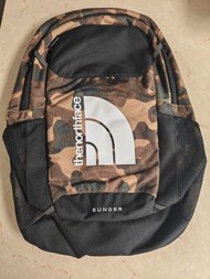 未剪吊牌 正版 全新 the north face Jester backpack 男裝背包 男裝背囊 女裝背囊 女裝背包