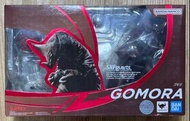 BANDAI SHF SHFIGUARTS ULTRAMAN 咸旦超人- GOMORA 古代怪獸哥莫拉哥摩拉（盒殘）SHM 怪獸 農場