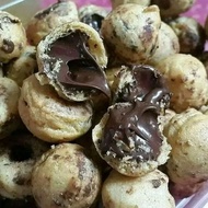 CHOCOLATE SOES CAKE 250 GRAMS SOES CAKE/ CHOCOLATE FILLED DRY SOES CAKE/ DRY SOES CAKE/ Cookies Bisk