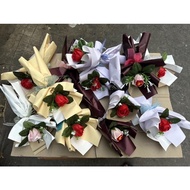 Bouquet of 1 wax rose happy on October 20, November 20 ( 2025)