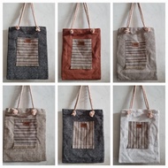 / tote bag, burlap bag,/ burlap bag, typical Jogja bag,/ jute bag, Jogja souvenir bag
