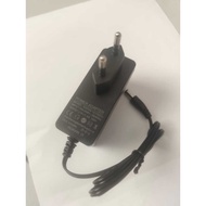 12V 1.5A adapter