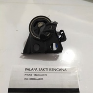 Nissan Serena C24 Right Engine Mounting Original