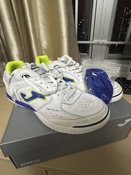 Joma 平底足球鞋