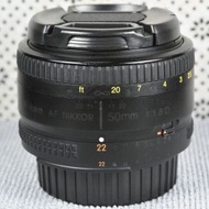 Nikon 50mm f/1.8D AF NIKKOR Lens (used) Very Good