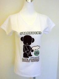 立體星巴克咖啡熊T恤(白色v領) 　$130