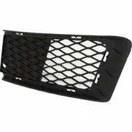 premium-51117154720 for the BMW 3 Series E92 Right Fog Frame Grille