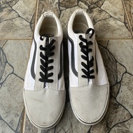 Kasut Vans Old Skool White Leather