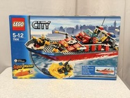 LEGO City 7906 消防船