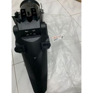 YAMAHA LC135 NEW V4 / V2 REAR FENDER /REFLECTOR LC135 NEW V4 / V2