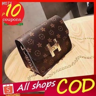 【Lowest price】▨◕LV Mini Dauphine Messenger Sling Bags Daphne Color Brown Chain Shoulder Bag Crossbod