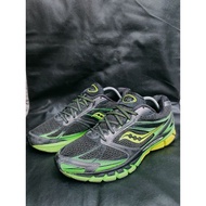 Saucony Shoes Size 44 insole 28 cm