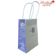 It's a 10 luxury cosmetic gift paper bag [ MK ]