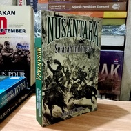 buku nusantara sejarah Indonesia Bernard H M Vlekke