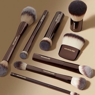 HOURGLASS Brush 💯 Authentic