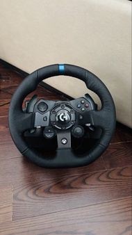 Logitech G920 賽車方向盤
