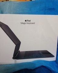 iPad MAGIC KEYBOARD