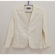 R-Meen White Suit Comfortable To Wear With Shoulder Support Sold As Is. Chest 42" Length 25"