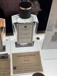 Butterfly Thai Agarwood & Benzoin , Cave Lily & Pear 香水 10ml