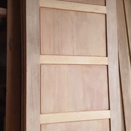 kusen+pintu kayu Meranti ukuran tinggi 2m x 70cm - 82cm.