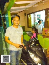 Kredit Motor Honda Beat Sporty CBS ISS Deluxe Black - Jabodetabek