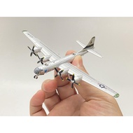 B-29 B29 Us Army Bomber Air Fortress Vote Japanese Atomic Bomb Scale 1/300 Alloy Finished Product