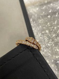 Bvlgari Serpenti 蛇形戒指