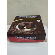 Caramel sponge cake box size 21.5x21.5x6.5 contains 50 pcs