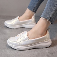 FA2SHOP รุ่น QZ162 งานหนัง สวมง่าย นิ่ม น้ำหนักเบามาก ใส่สบายเท้าสุดๆ