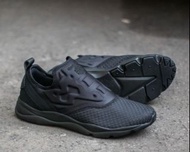 Reebok Furylite Slip on all black 黑武士 編織