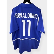 Top quality 2002 season Brazil away retro jersey Ronaldinho #11