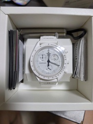 Swatch x Omega Speedmaster 月球錶 白色