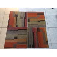 50x50cm patterned carpet