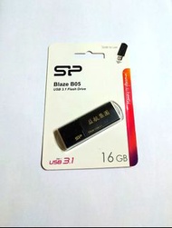 SP廣穎 隨身碟BLAZE B05 16GB      USB 3.1 FLASH DRIVE