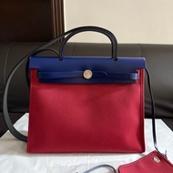 Hermes愛馬仕 Herbag31 銀扣牛皮拼帆布單肩斜挎手提包 31 男女同款情侶款 海軍藍/酒紅色 Y刻 缺鎖和鑰匙