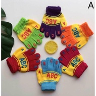 Warm wool gloves for sun protection for children from 1 to 4 years old and from 4 years old to 9 yea