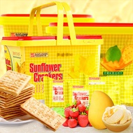 Sunflower Heart-Shaped Biscuits Cheese Lemon Cheesecake Soda Holiday Gift Box Snacks Chinese Traditi