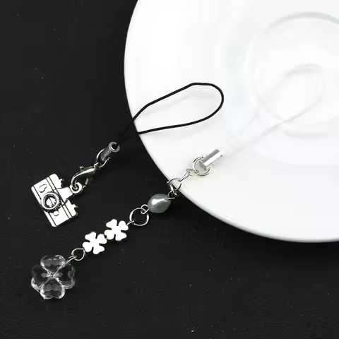 Anime Kimi Ni Todoke From Me to You Keychain Kuronuma Sawako Kazehaya Shouta Cosplay Flower Pendant 