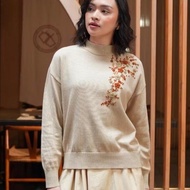 Solare sweater heaven lights