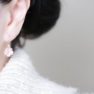 海水光澤蝶貝花型耳環水晶