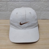 Topi Nike Vintage 80s