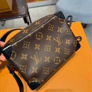 LV路易威登 棕色老花 mini soft trunk 軟盒子包