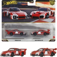 Hot Wheels Premium 2-Pack Porsche 935 & 2018 Porsche 935